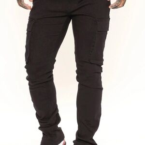 Black Skinny Cargo Pants Size 42 *NEW NEVER WORN*